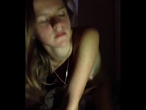 ❤️ E Meedchen masturbéiert a kummt ❌  Sex op Porno lb.pornsexer.ru ❌
